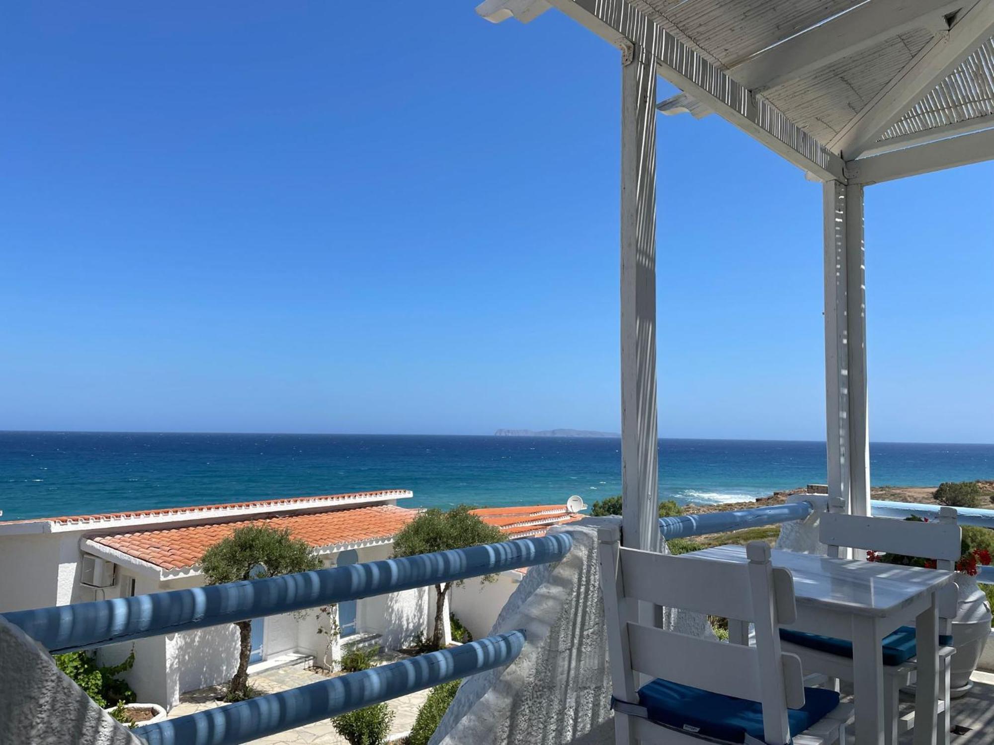 Lassion Golden Bay Сития Екстериор снимка