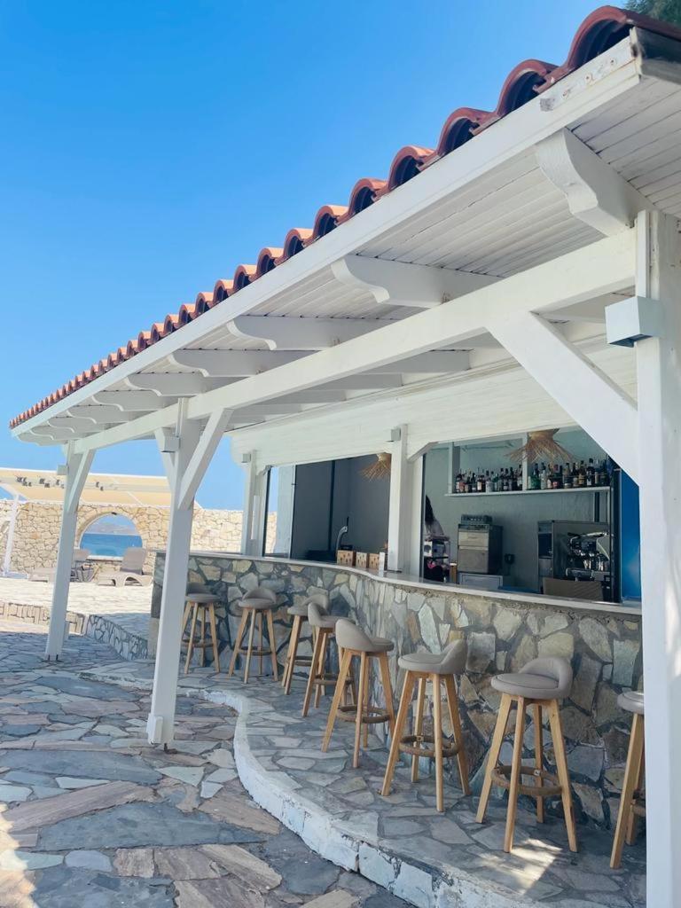 Lassion Golden Bay Сития Екстериор снимка