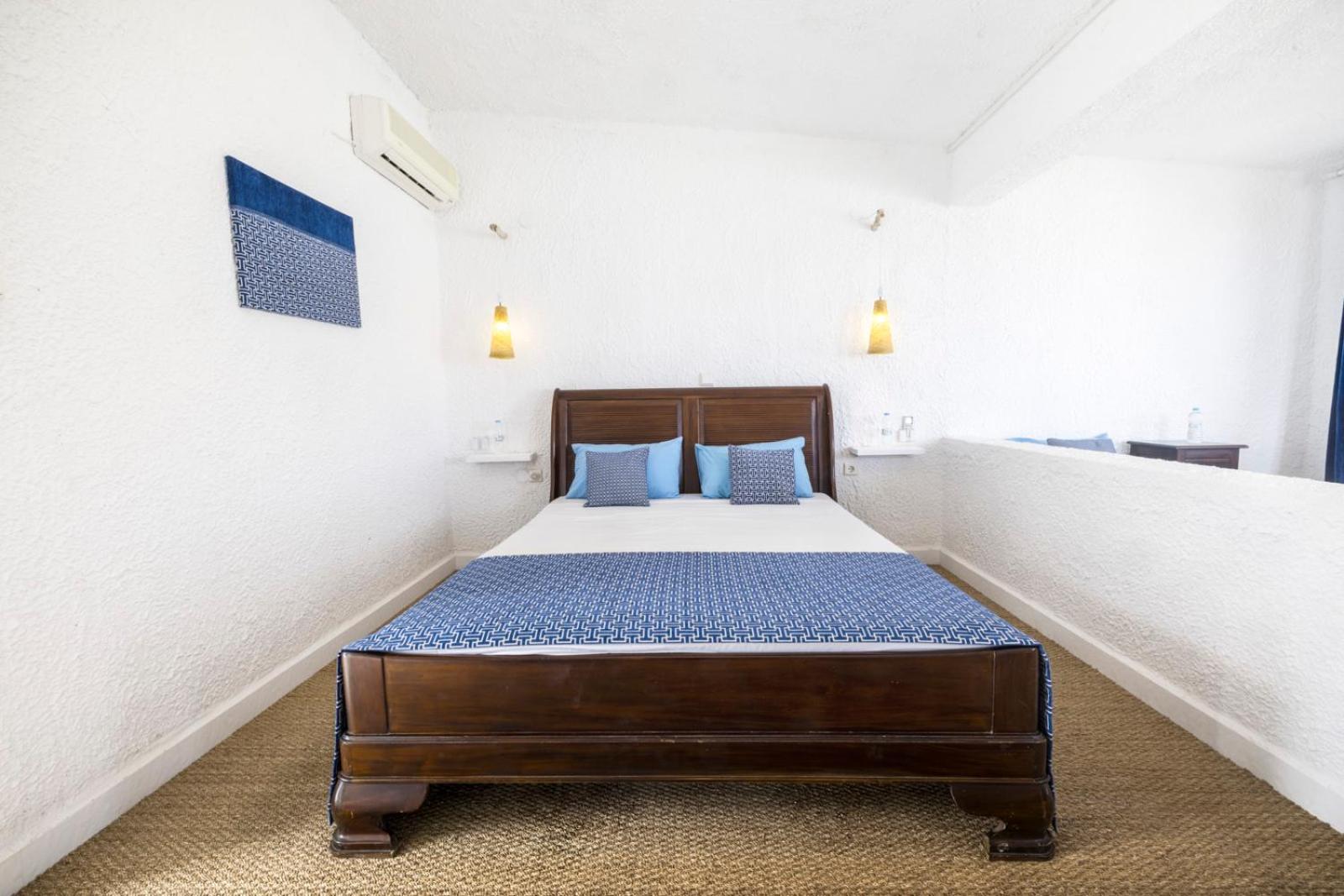 Lassion Golden Bay Сития Екстериор снимка